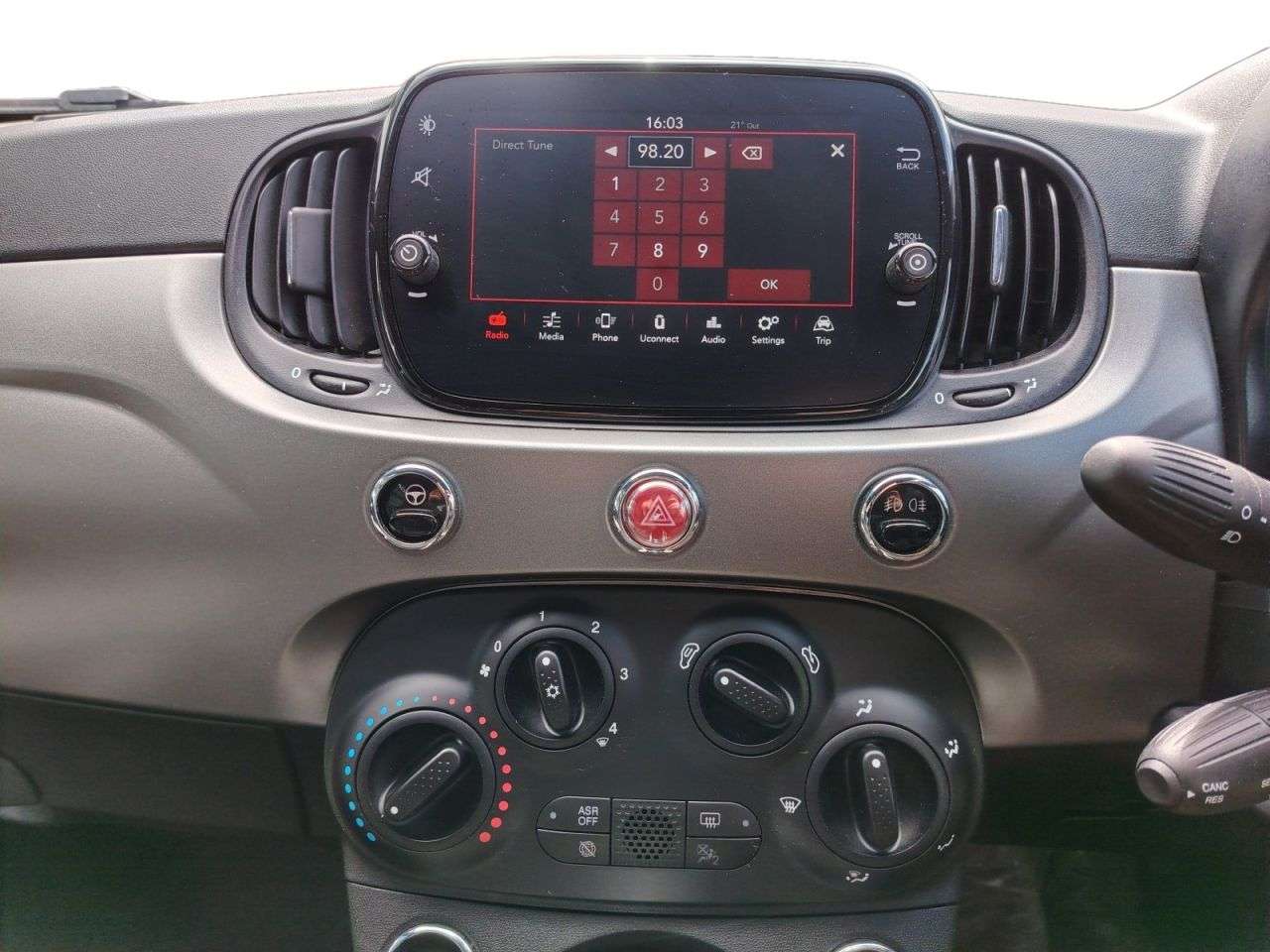 2018 FIAT 500 2018 FIAT 500