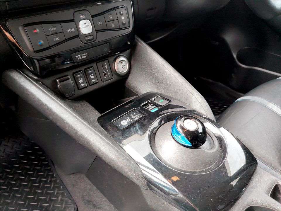 2023 NISSAN LEAF 2023 NISSAN LEAF