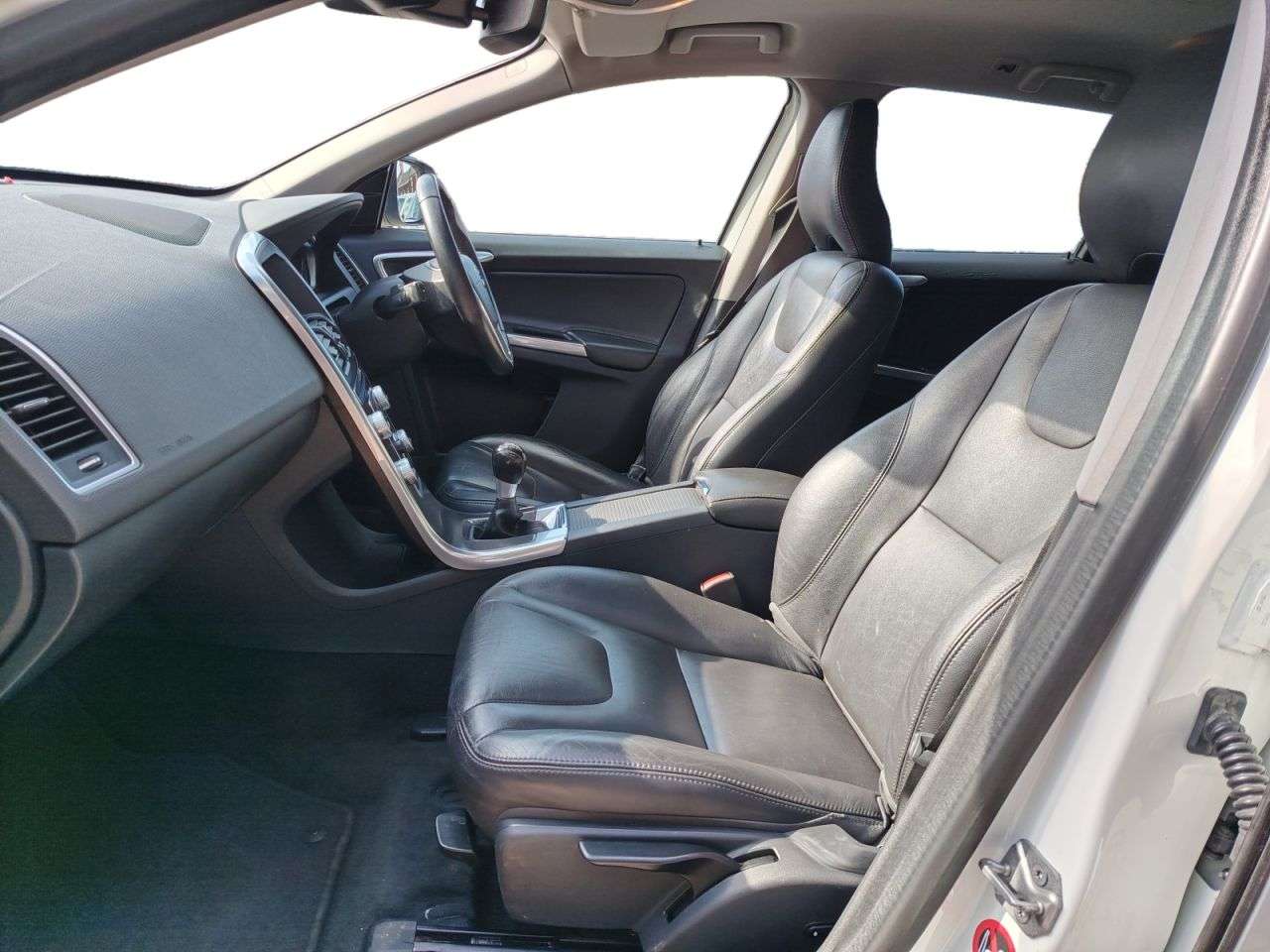 2015 VOLVO XC60 2015 VOLVO XC60