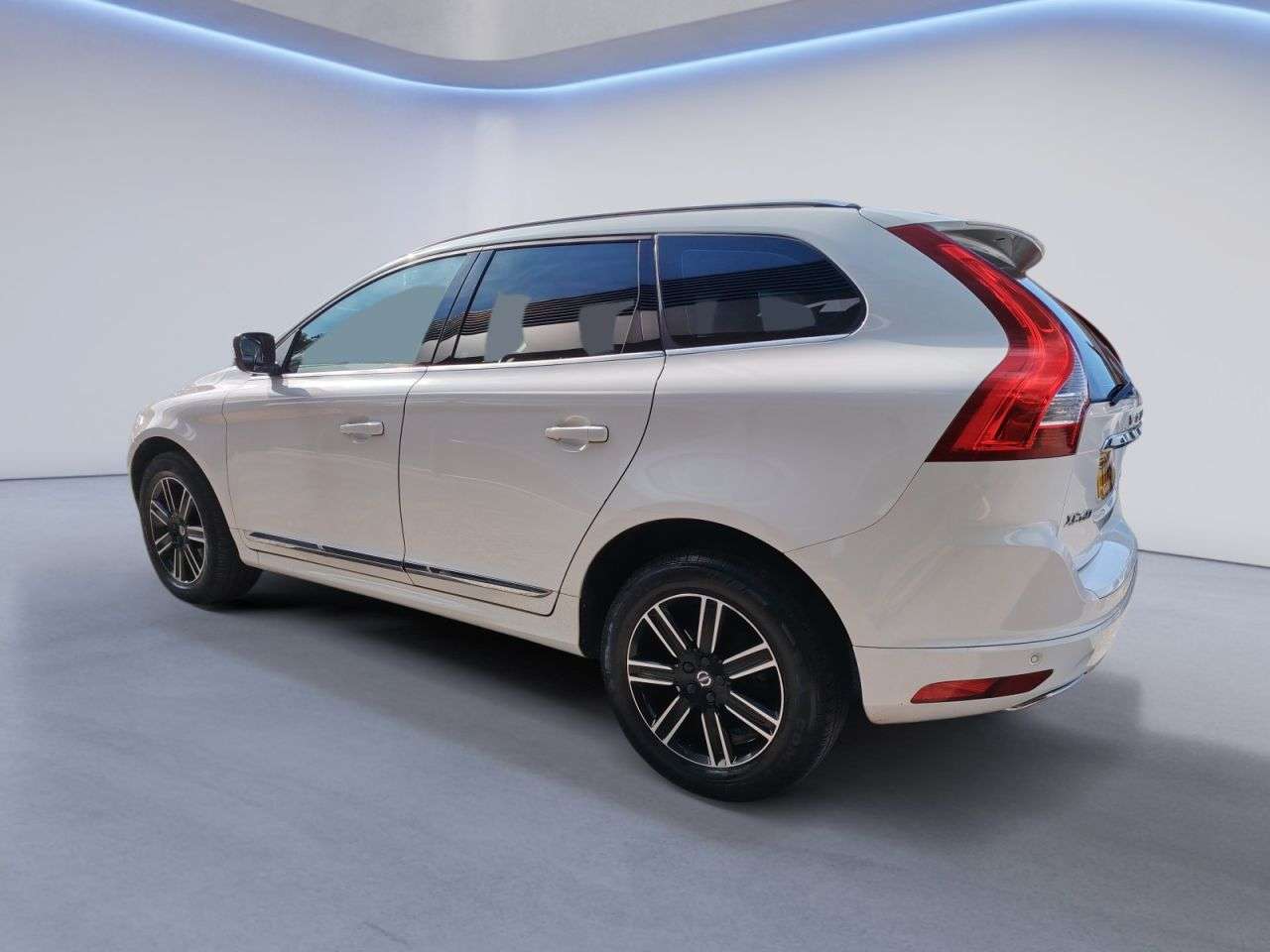 2015 VOLVO XC60 2015 VOLVO XC60
