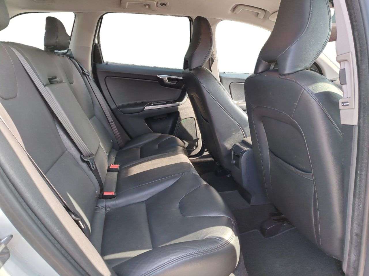 2015 VOLVO XC60 2015 VOLVO XC60