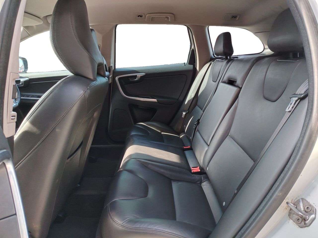 2015 VOLVO XC60 2015 VOLVO XC60