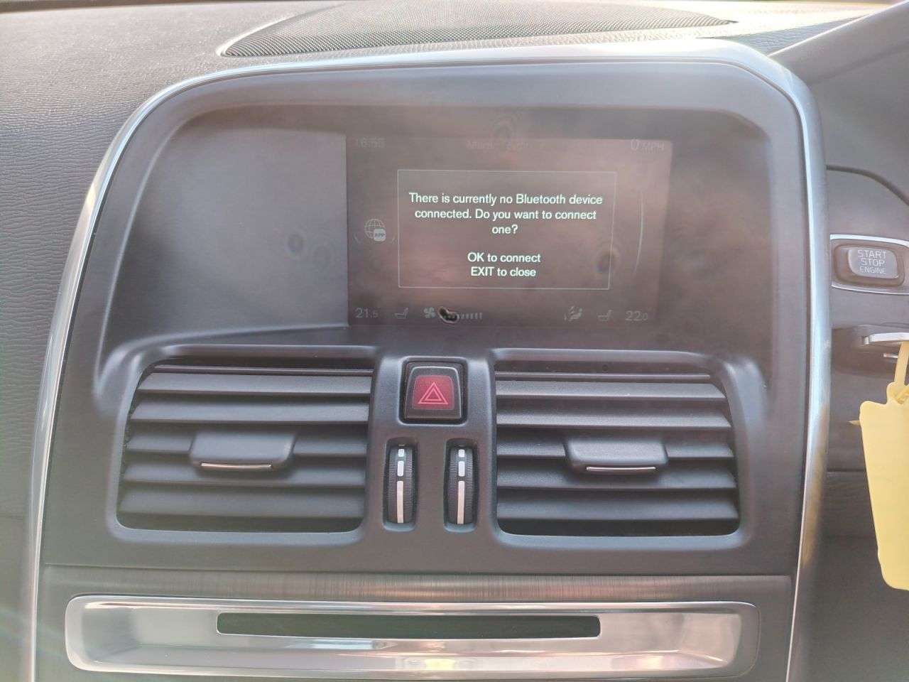 2015 VOLVO XC60 2015 VOLVO XC60