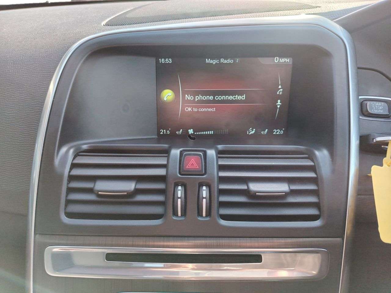 2015 VOLVO XC60 2015 VOLVO XC60