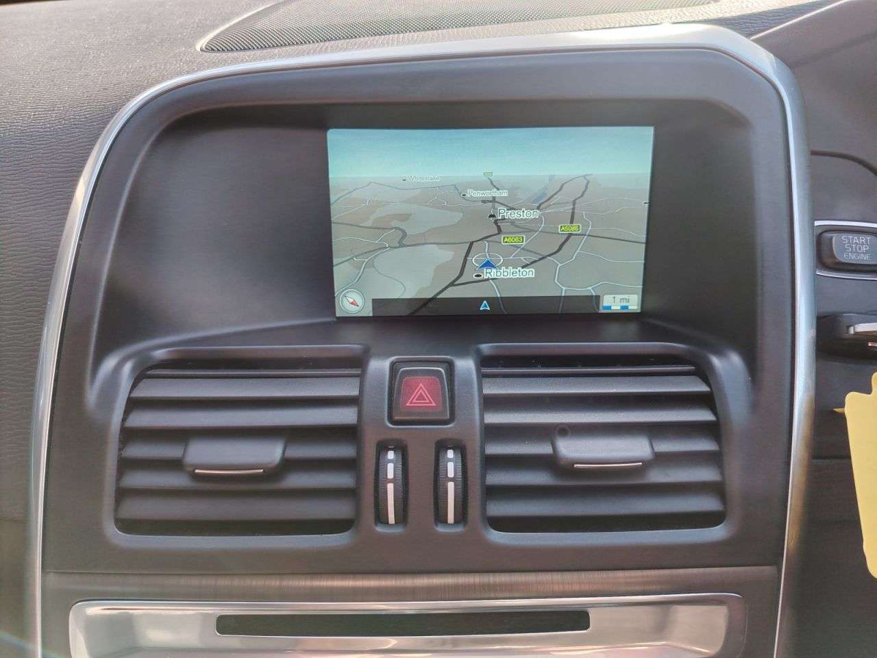2015 VOLVO XC60 2015 VOLVO XC60