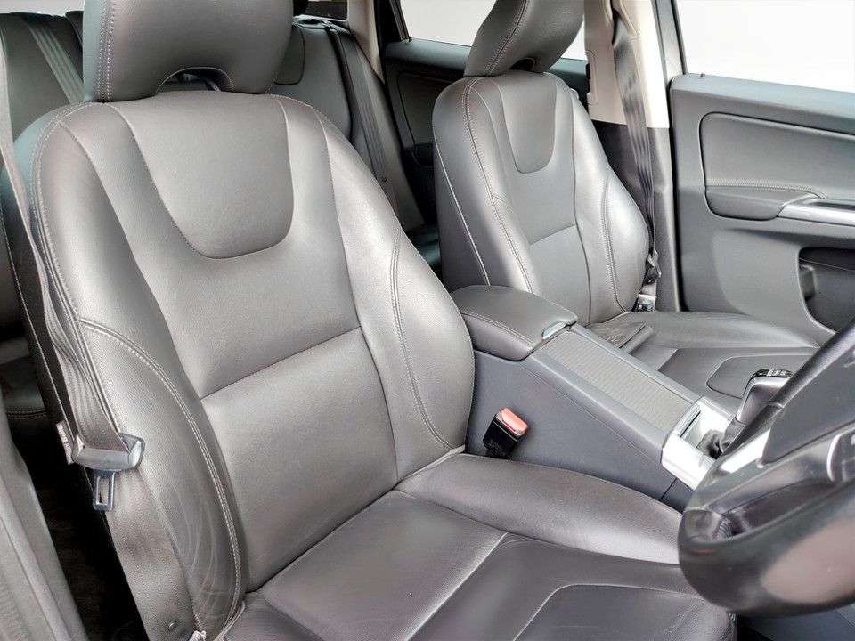 2016 VOLVO XC60 2016 VOLVO XC60