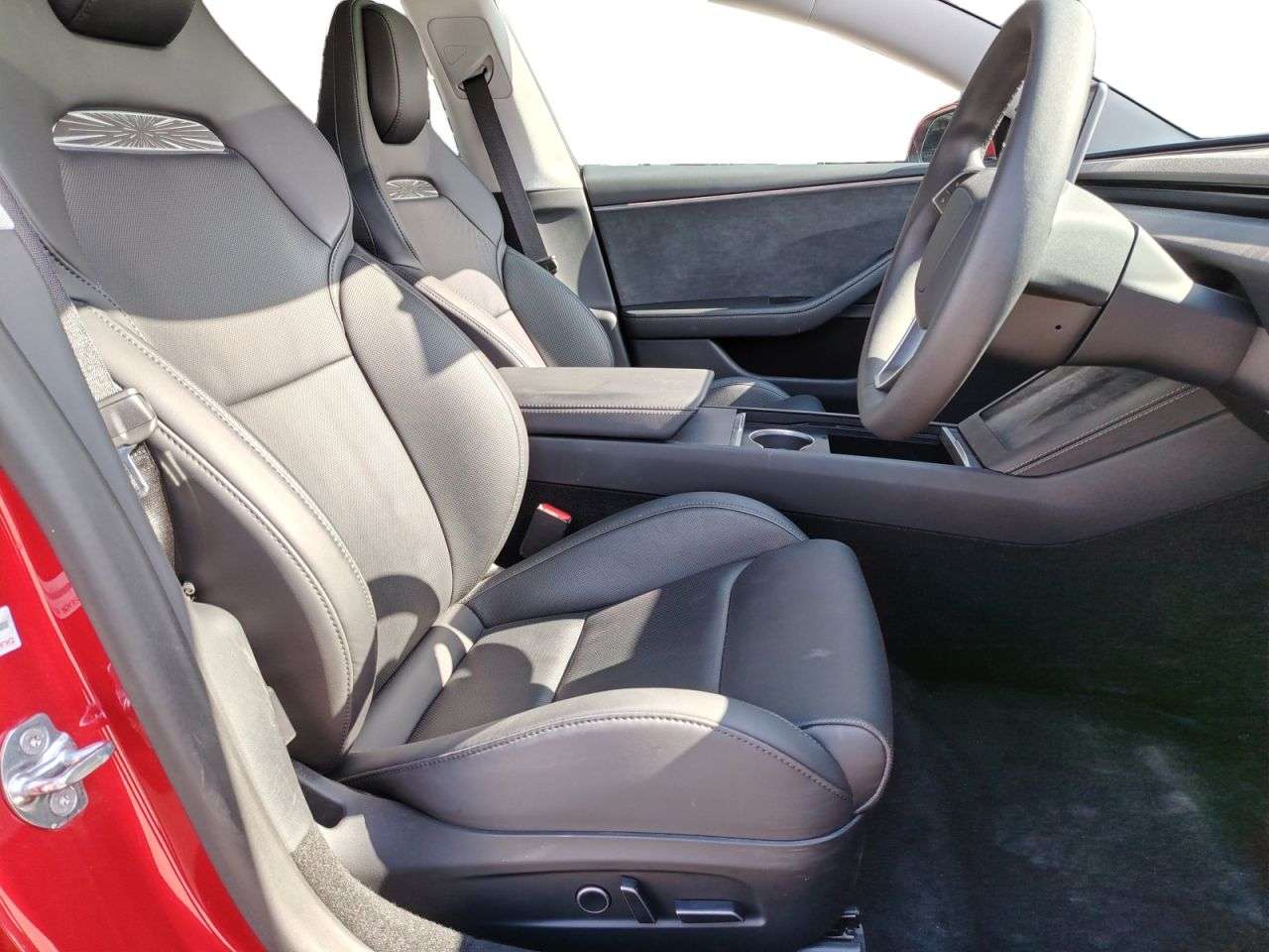2025 TESLA MODEL 3 2025 TESLA MODEL 3