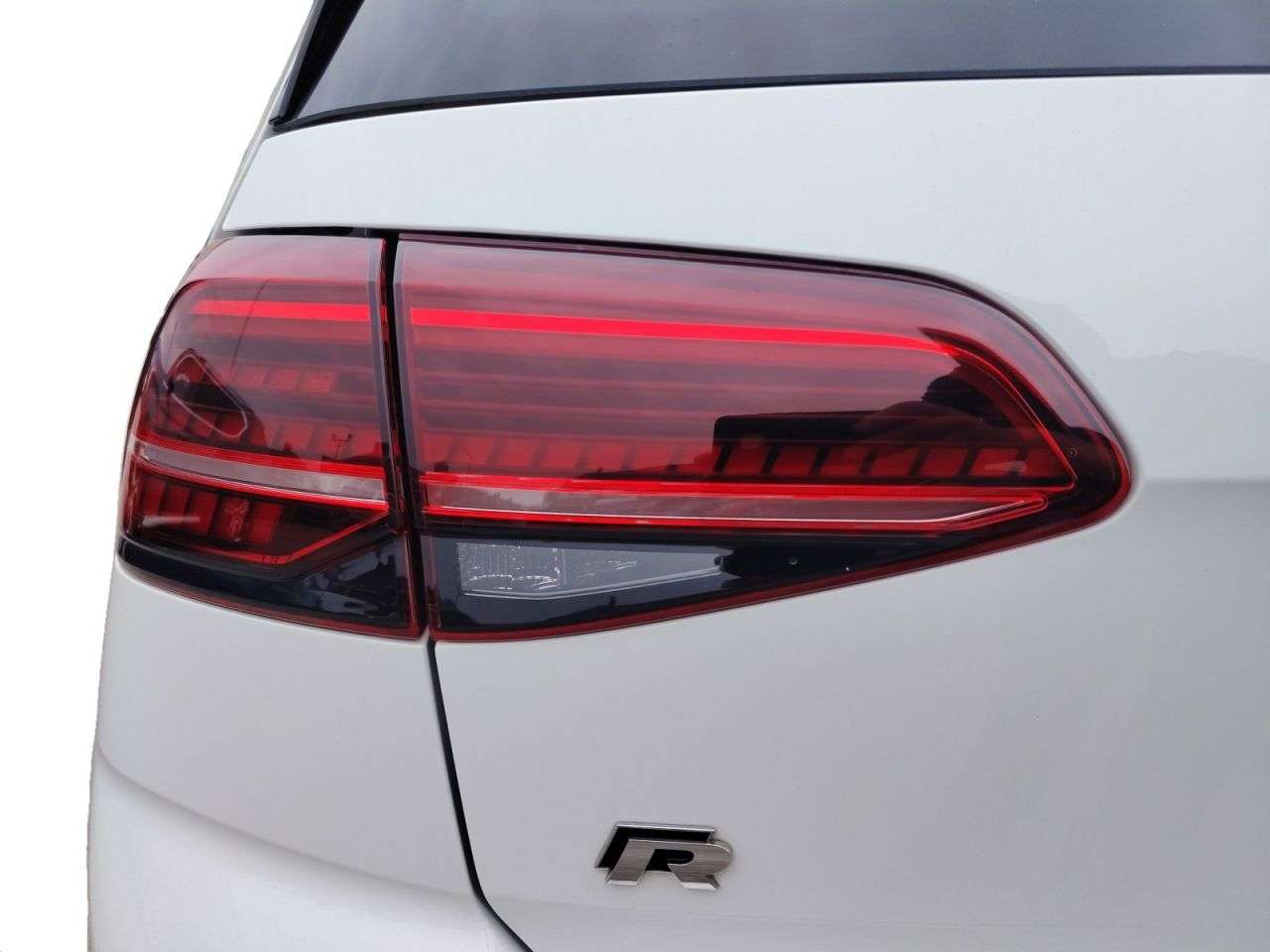 2017 VOLKSWAGEN GOLF 2017 VOLKSWAGEN GOLF