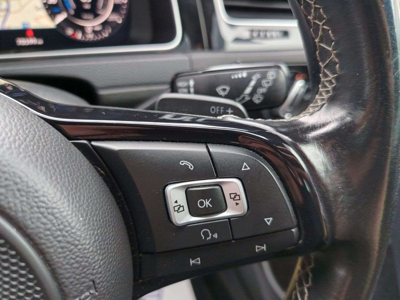 2017 VOLKSWAGEN GOLF 2017 VOLKSWAGEN GOLF