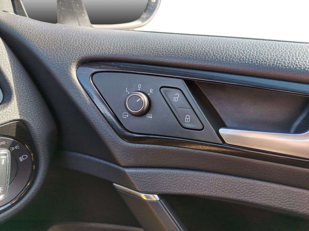 2017 VOLKSWAGEN GOLF 2017 VOLKSWAGEN GOLF