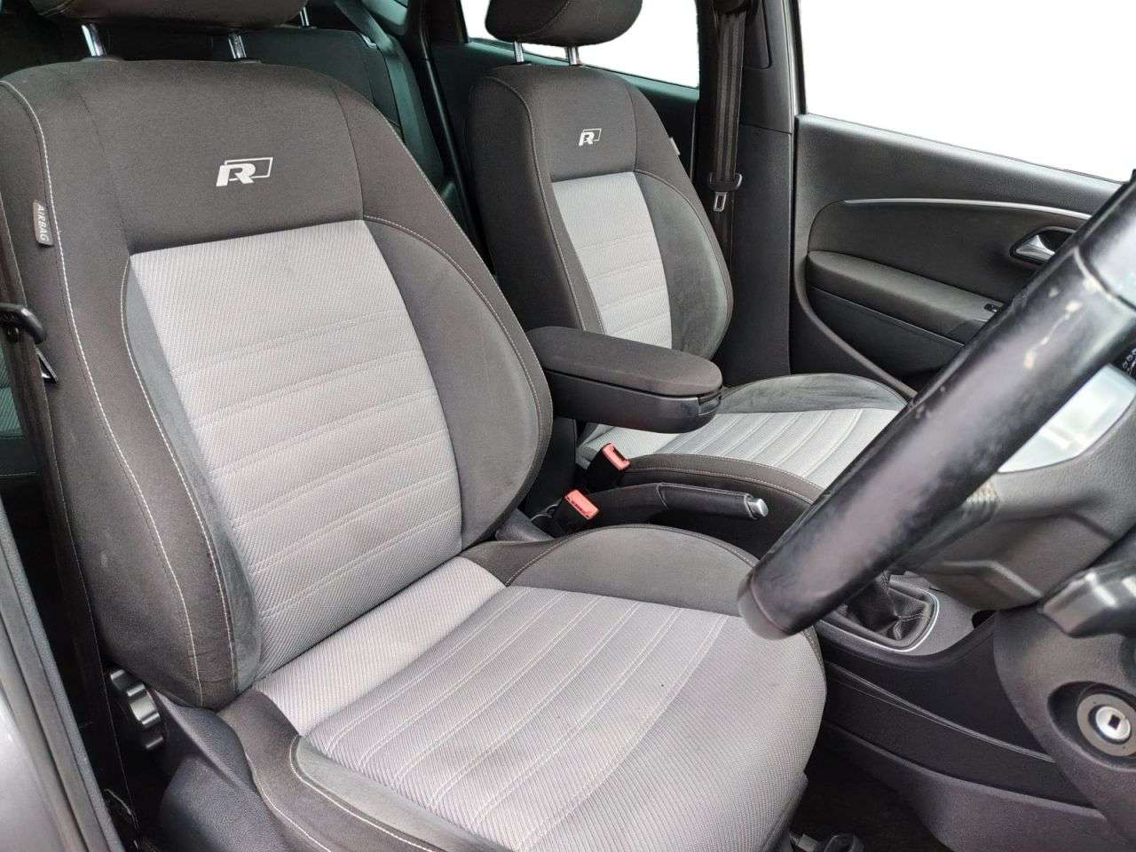 2016 VOLKSWAGEN POLO 2016 VOLKSWAGEN POLO