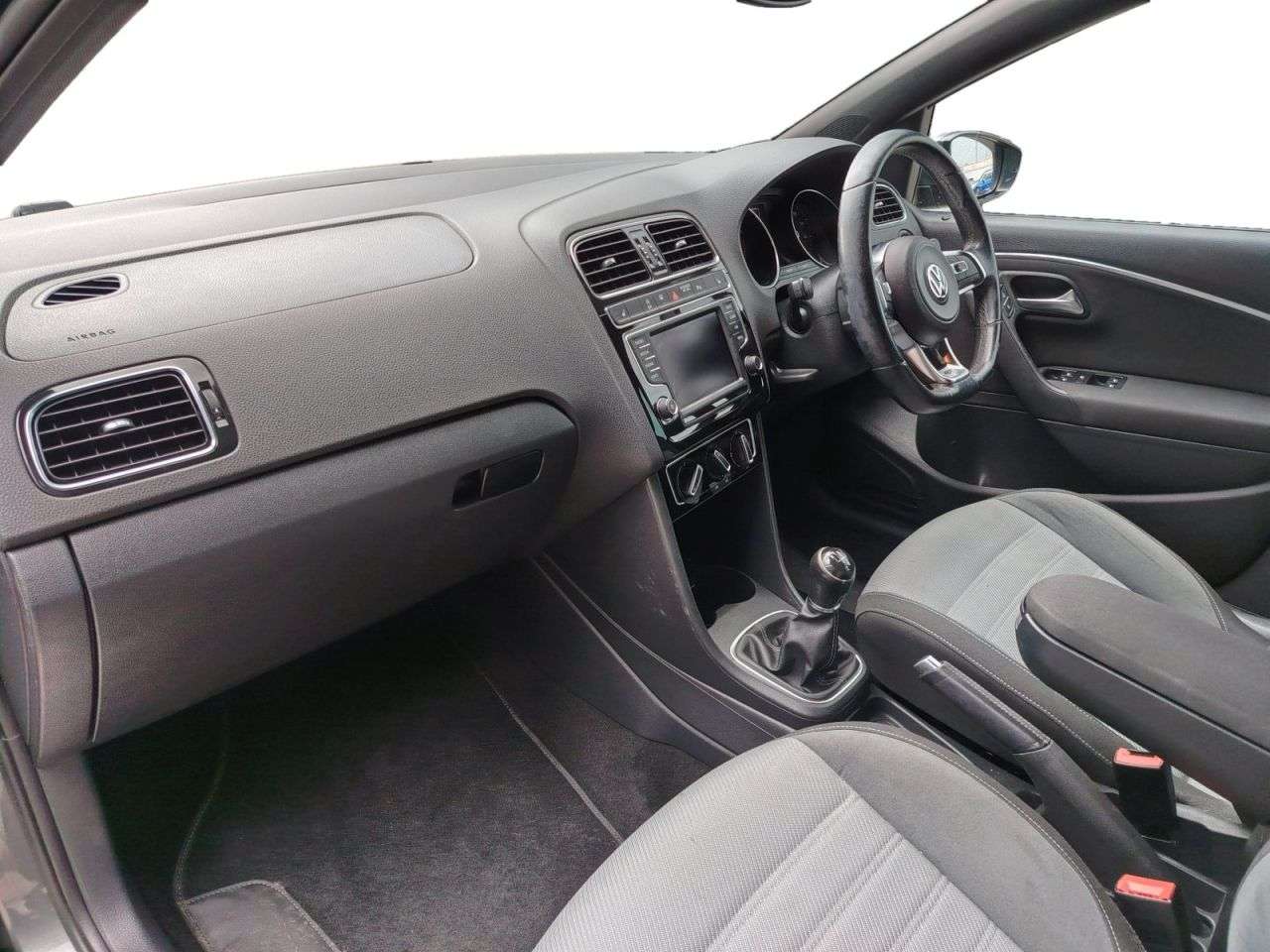 2016 VOLKSWAGEN POLO 2016 VOLKSWAGEN POLO