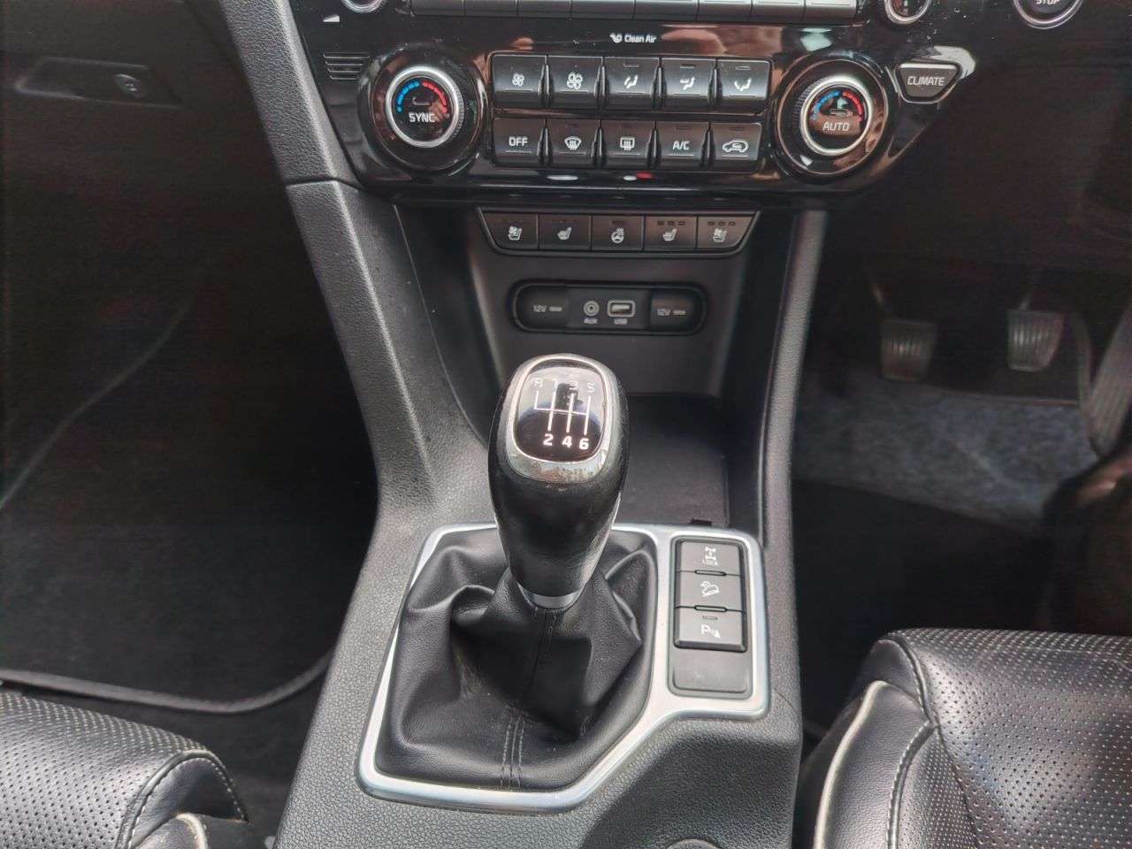 2017 KIA SPORTAGE 2017 KIA SPORTAGE