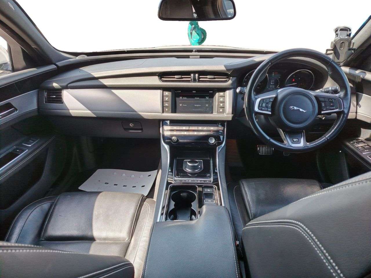 2017 JAGUAR XF 2017 JAGUAR XF