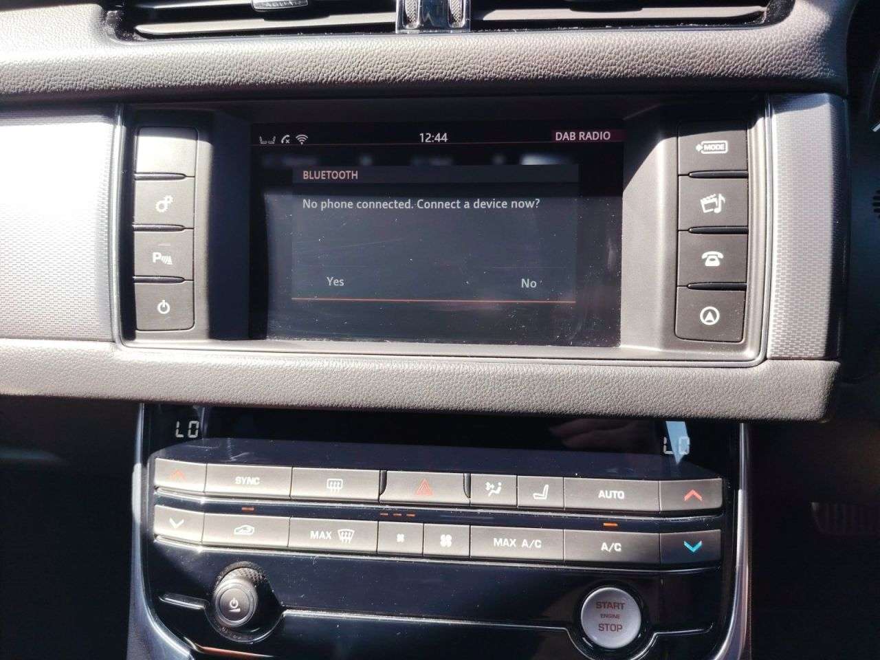 2017 JAGUAR XF 2017 JAGUAR XF