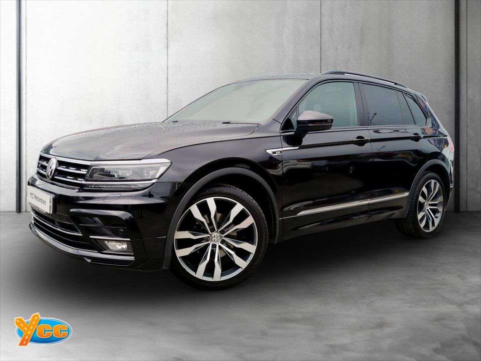 A 2017 VOLKSWAGEN TIGUAN 2.0 TDI R-Line SUV 5dr Diesel Manual 4Motion Euro 6 (s/s) (150 ps) 10 STAMP A 2017 VOLKSWAGEN TIGUAN 2.0 TDI R-Line SUV 5dr Diesel Manual 4Motion Euro 6 (s/s) (150 ps) 10 STAMP