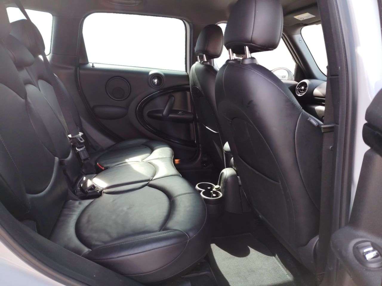 2016 MINI COUNTRYMAN 2016 MINI COUNTRYMAN