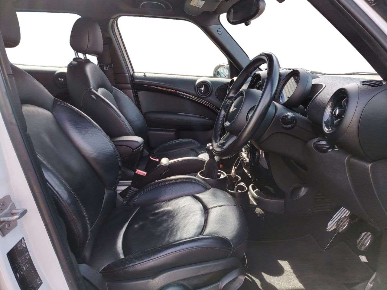 2016 MINI COUNTRYMAN 2016 MINI COUNTRYMAN