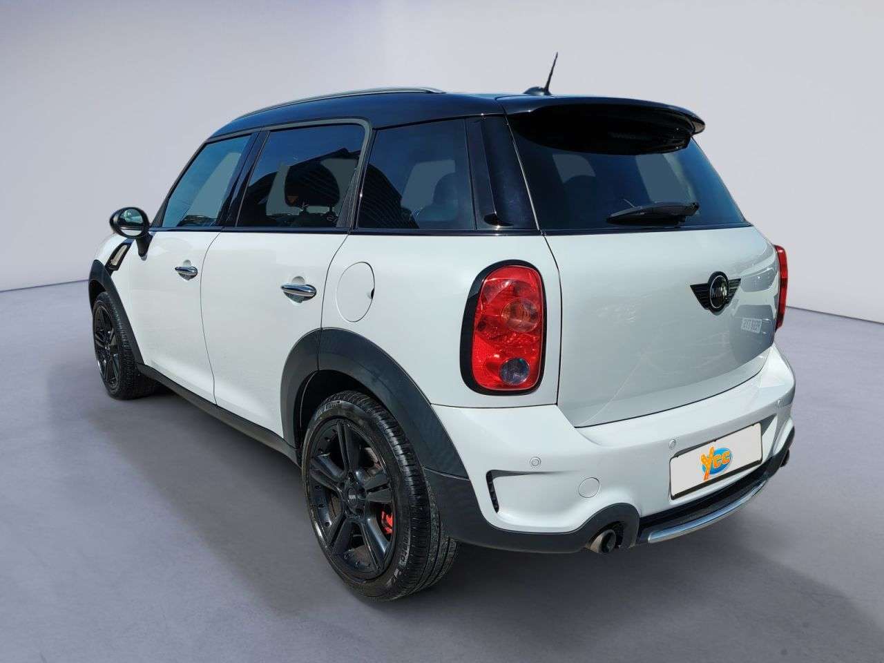 2016 MINI COUNTRYMAN 2016 MINI COUNTRYMAN