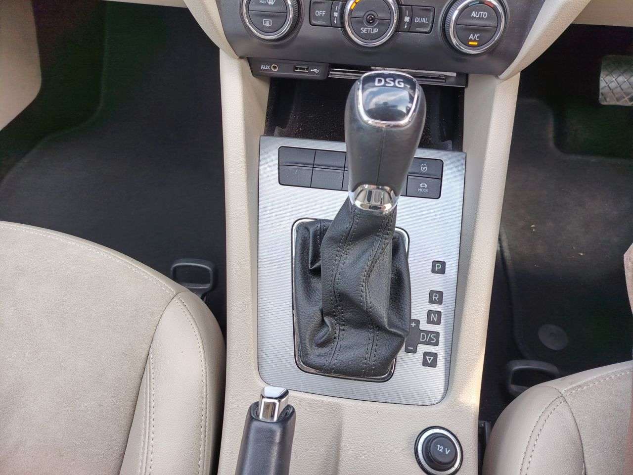 2015 SKODA OCTAVIA 2015 SKODA OCTAVIA