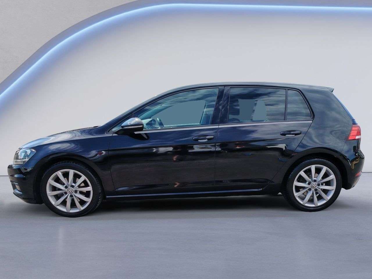 A 2018 VOLKSWAGEN GOLF 1.6 TDI GT Hatchback 5dr Diesel Manual Euro 6 (s/s) (115 ps) 6 STAMP FULL S A 2018 VOLKSWAGEN GOLF 1.6 TDI GT Hatchback 5dr Diesel Manual Euro 6 (s/s) (115 ps) 6 STAMP FULL S