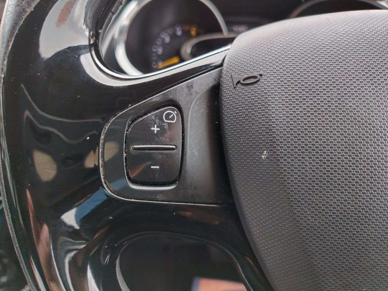 2014 RENAULT CLIO 2014 RENAULT CLIO