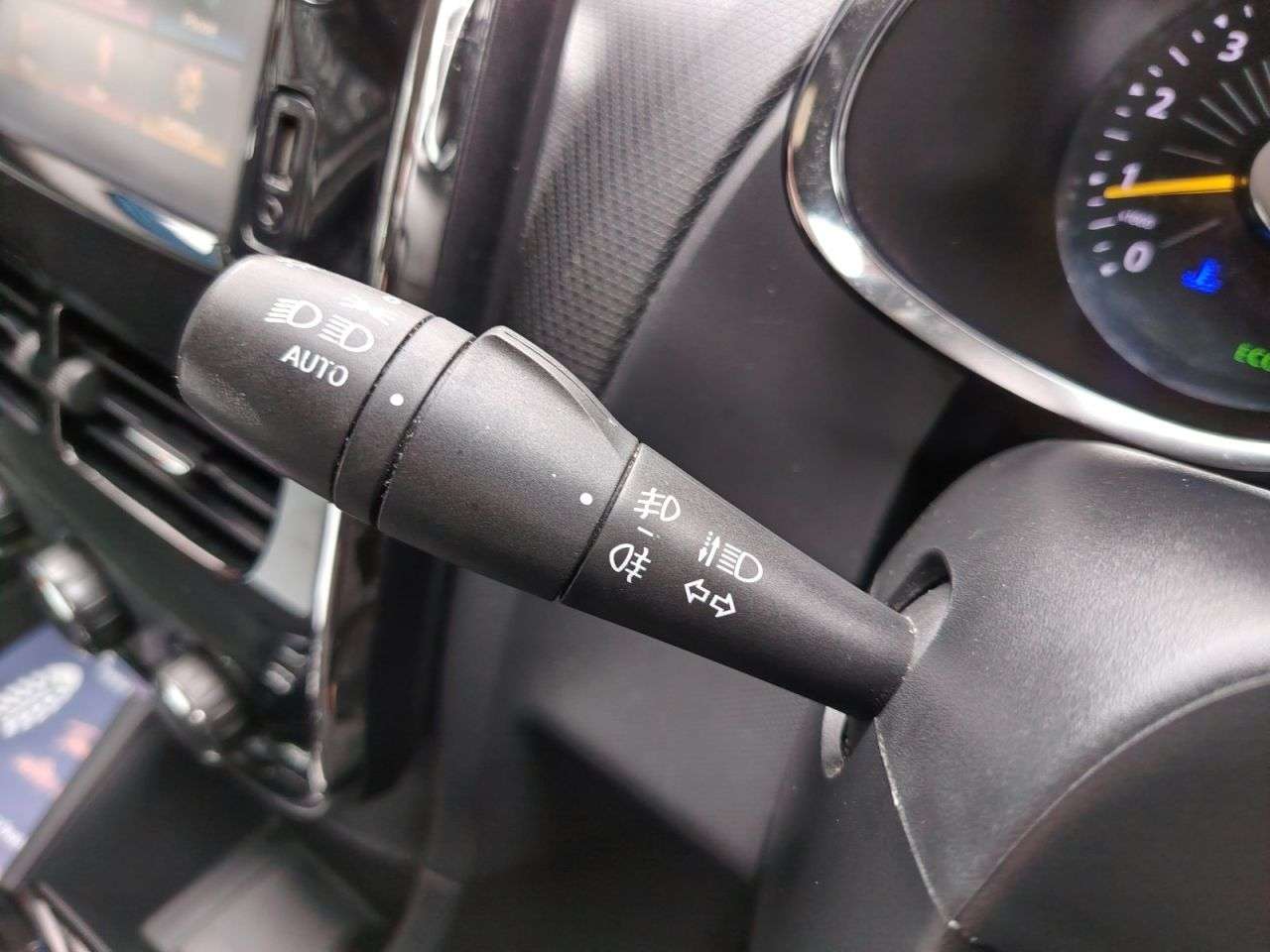 2014 RENAULT CLIO 2014 RENAULT CLIO