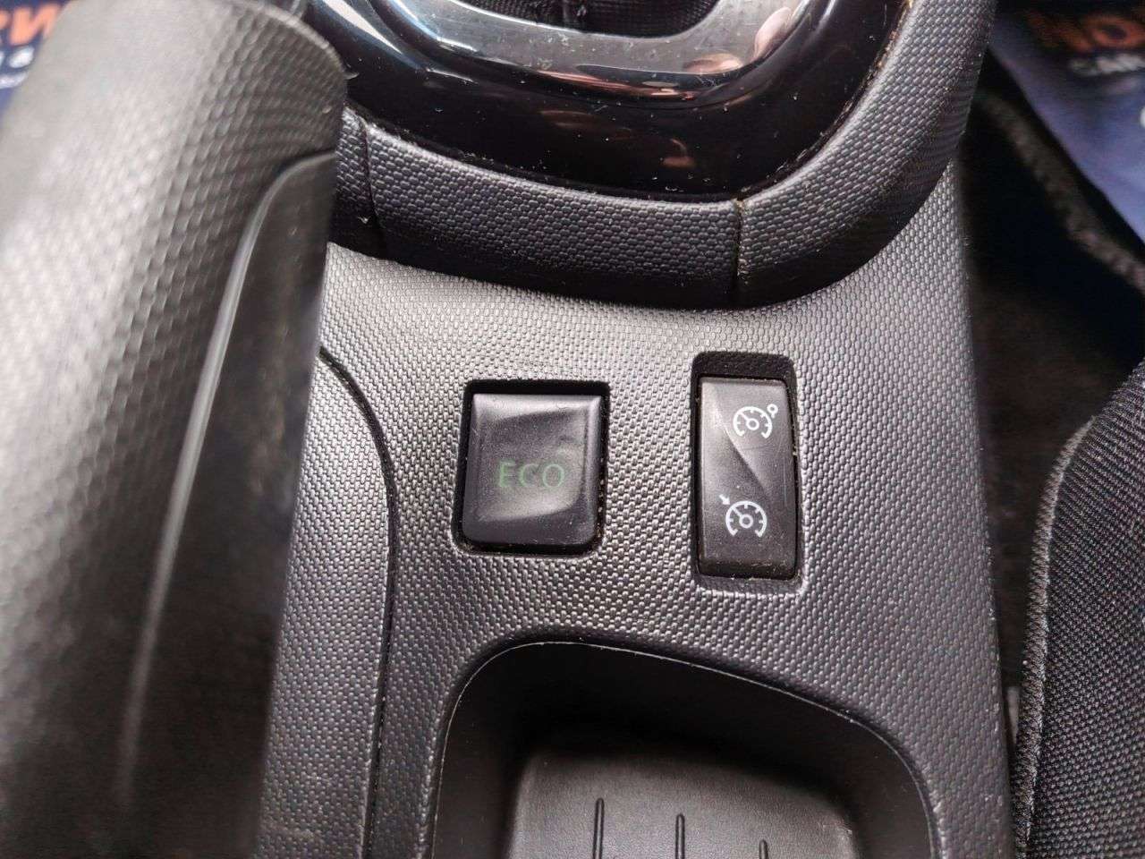 2014 RENAULT CLIO 2014 RENAULT CLIO
