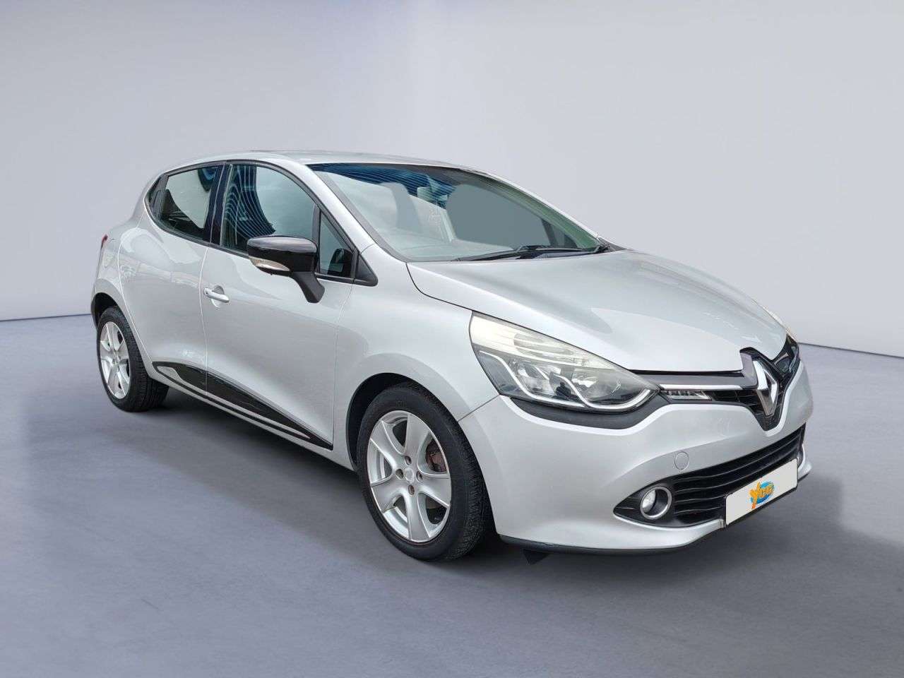 A 2014 RENAULT CLIO 1.5 dCi Dynamique MediaNav Hatchback 5dr Diesel EDC Euro 5 (90 ps) 11 STAMP A 2014 RENAULT CLIO 1.5 dCi Dynamique MediaNav Hatchback 5dr Diesel EDC Euro 5 (90 ps) 11 STAMP
