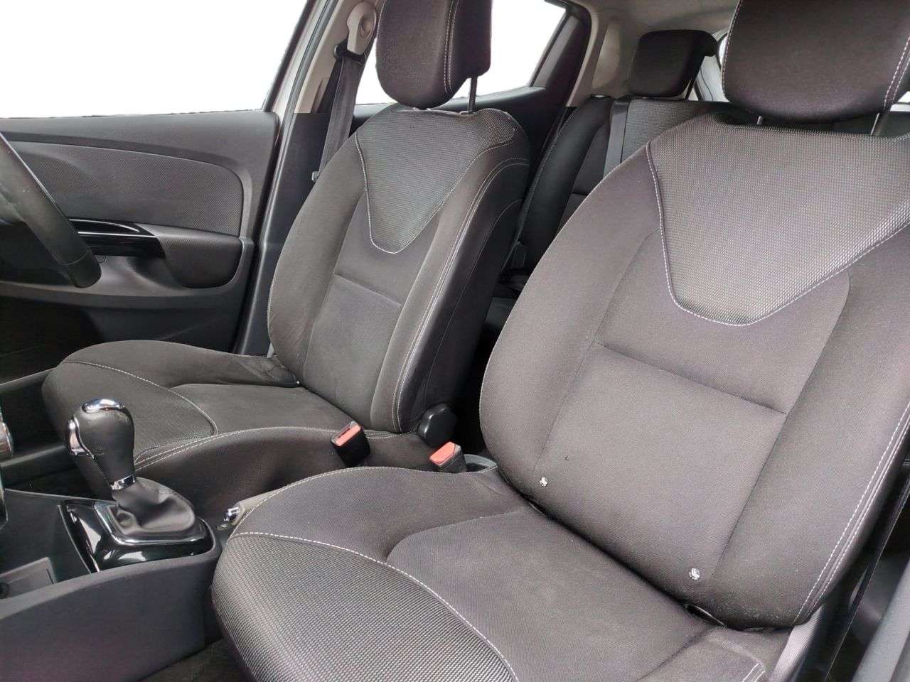 2014 RENAULT CLIO 2014 RENAULT CLIO