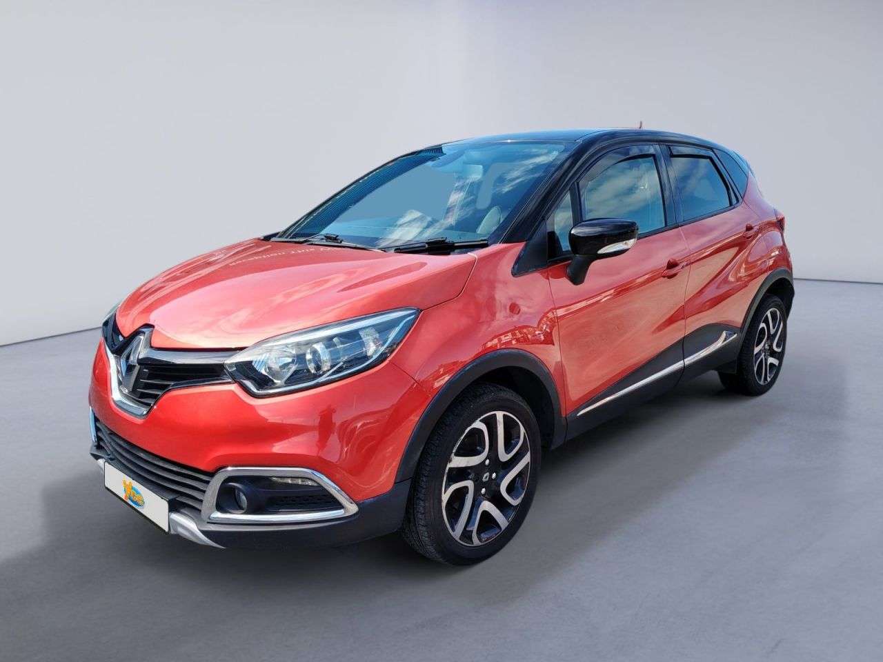 A 2016 RENAULT CAPTUR 1.5 dCi ENERGY Signature Nav SUV 5dr Diesel Manual Euro 6 (s/s) (90 ps) FUL A 2016 RENAULT CAPTUR 1.5 dCi ENERGY Signature Nav SUV 5dr Diesel Manual Euro 6 (s/s) (90 ps) FUL