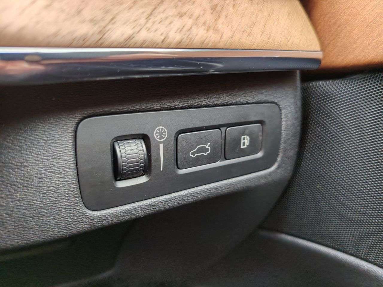 2017 VOLVO XC90 2017 VOLVO XC90