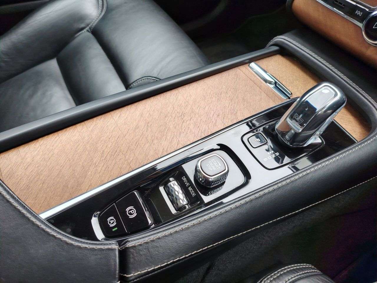 2017 VOLVO XC90 2017 VOLVO XC90