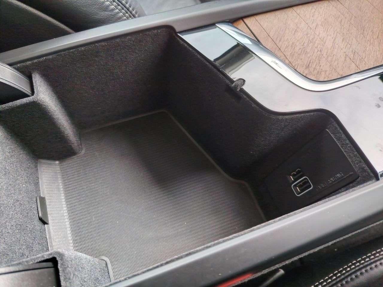 2017 VOLVO XC90 2017 VOLVO XC90
