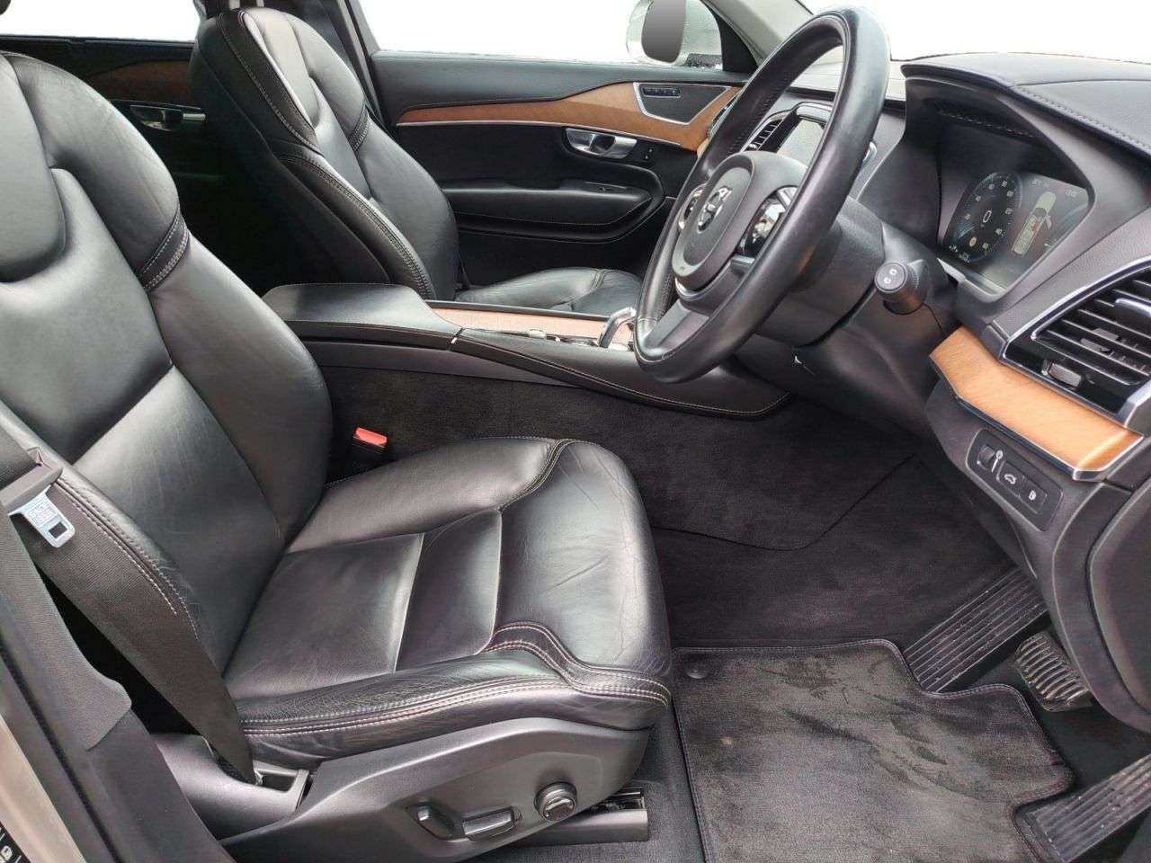 2017 VOLVO XC90 2017 VOLVO XC90