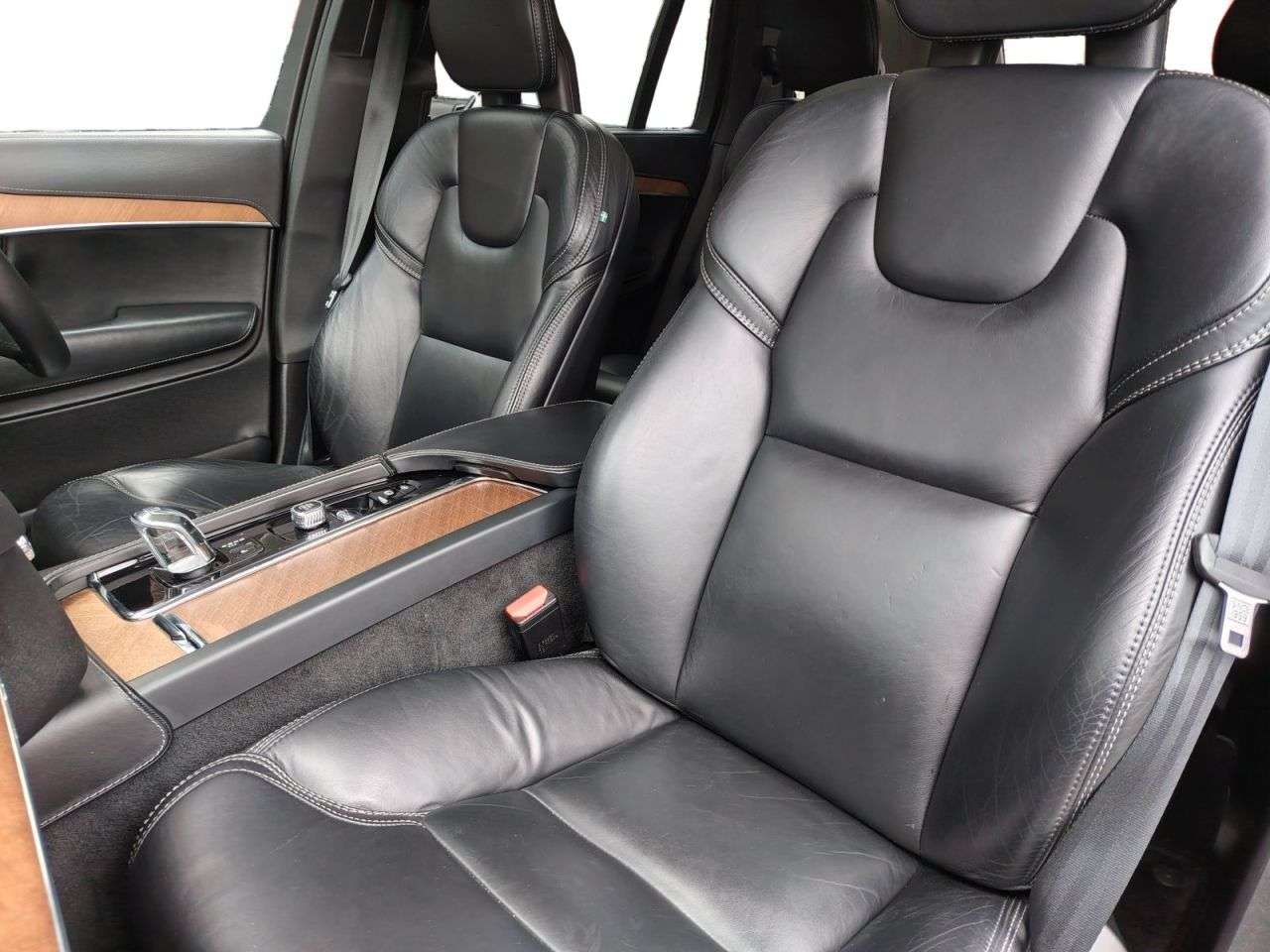 2017 VOLVO XC90 2017 VOLVO XC90