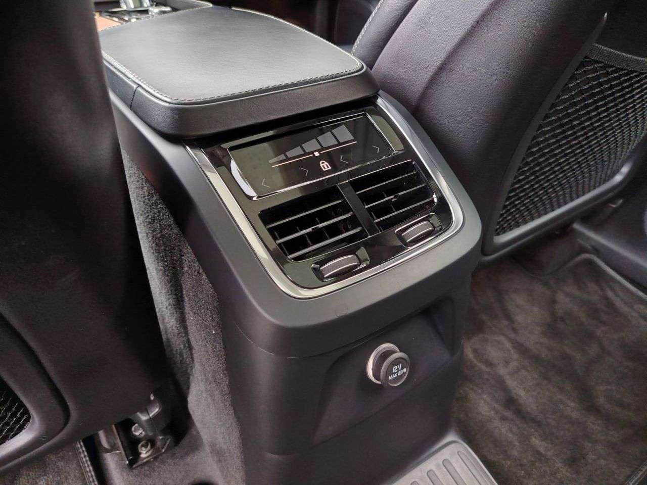 2017 VOLVO XC90 2017 VOLVO XC90