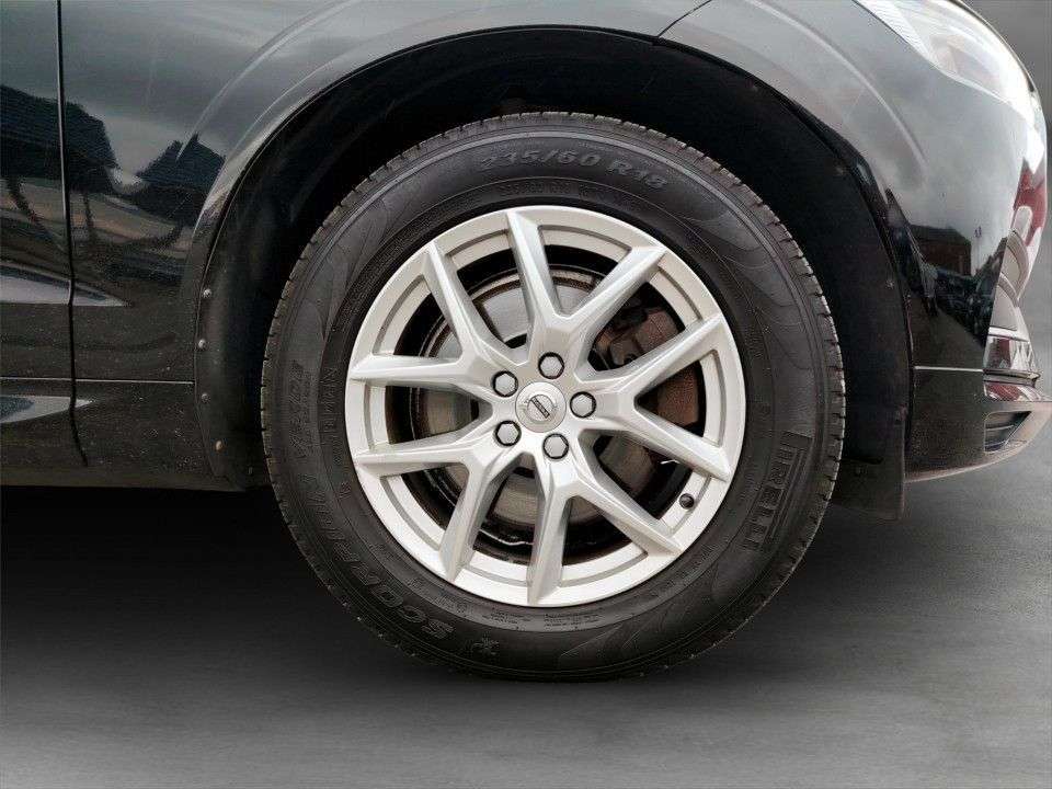 2017 VOLVO XC60 2017 VOLVO XC60