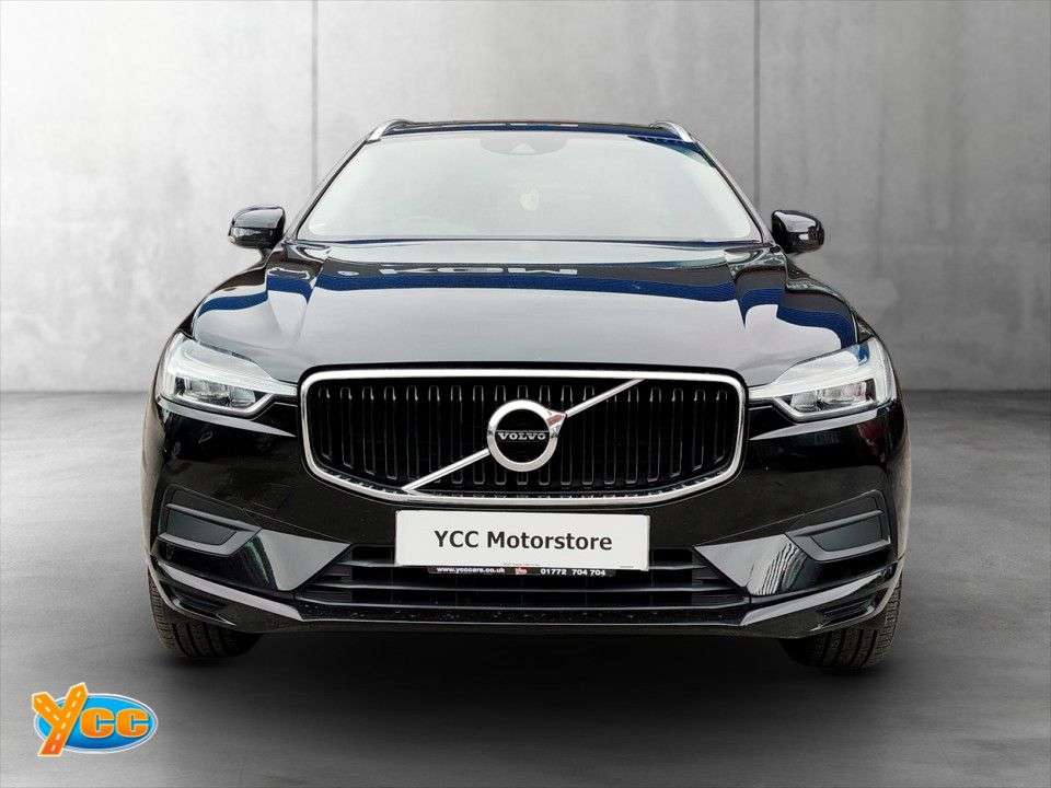 A 2017 VOLVO XC60 2.0 D4 Momentum SUV 5dr Diesel Auto AWD Euro 6 (s/s) (190 ps) 10 STAMP FULL A 2017 VOLVO XC60 2.0 D4 Momentum SUV 5dr Diesel Auto AWD Euro 6 (s/s) (190 ps) 10 STAMP FULL