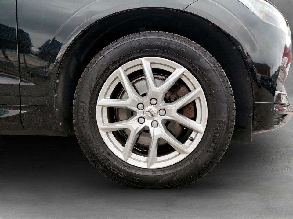 2017 VOLVO XC60 2017 VOLVO XC60