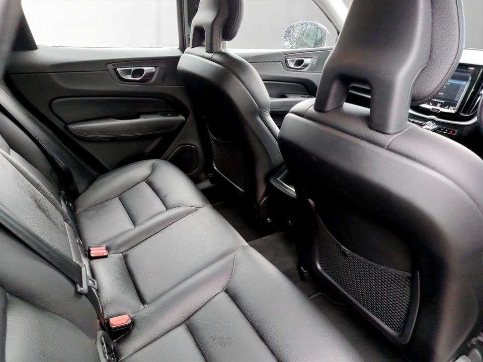 2017 VOLVO XC60 2017 VOLVO XC60