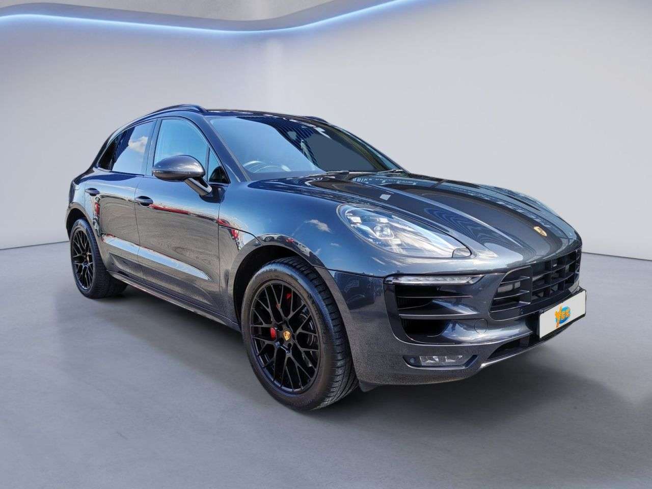 A 2017 PORSCHE MACAN 3.0T V6 GTS SUV 5dr Petrol PDK 4WD Euro 6 (s/s) (360 ps) 7 STAMP PORSCHE SE A 2017 PORSCHE MACAN 3.0T V6 GTS SUV 5dr Petrol PDK 4WD Euro 6 (s/s) (360 ps) 7 STAMP PORSCHE SE