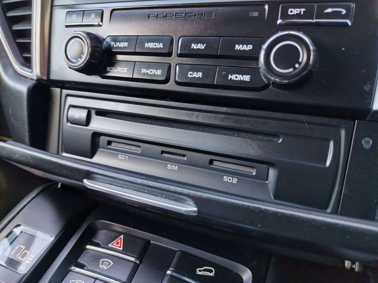 2017 PORSCHE MACAN 2017 PORSCHE MACAN