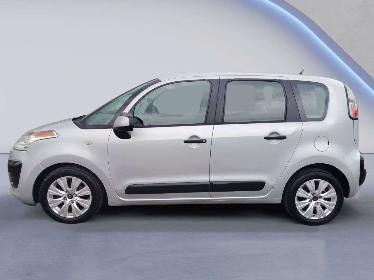 A 2014 CITROEN C3 PICASSO 1.6 HDi VTR+ MPV 5dr Diesel Manual Euro 5 (90 ps) 7 STAMP SERV HIST LOW TAX A 2014 CITROEN C3 PICASSO 1.6 HDi VTR+ MPV 5dr Diesel Manual Euro 5 (90 ps) 7 STAMP SERV HIST LOW TAX