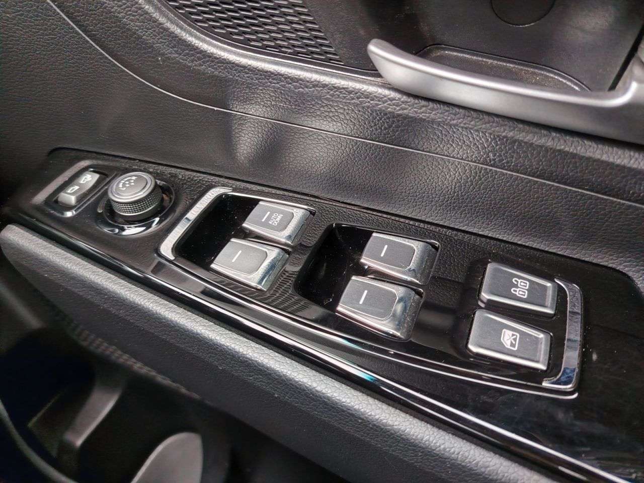 2025 KGM KORANDO 2025 KGM KORANDO