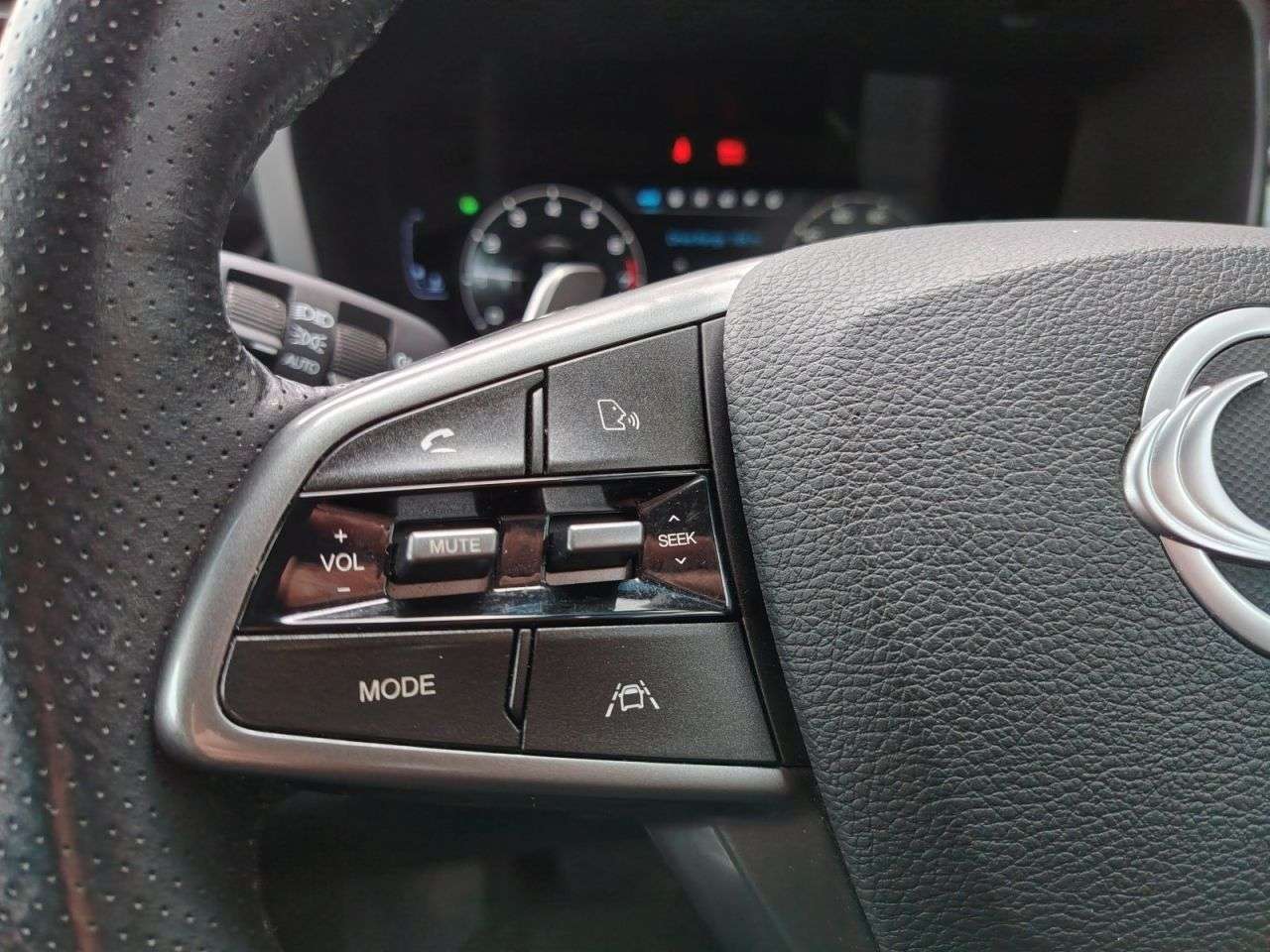 2025 KGM KORANDO 2025 KGM KORANDO