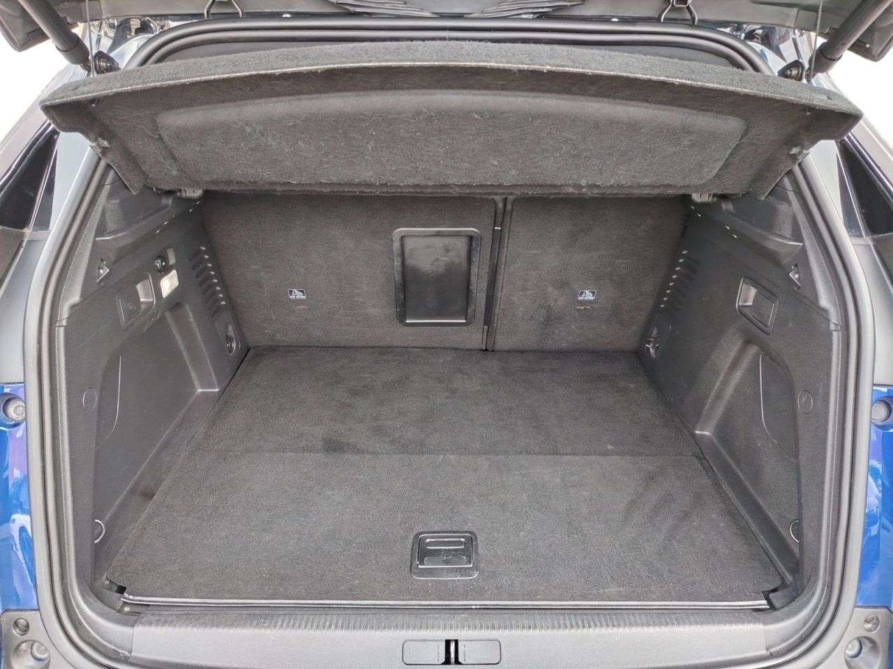 2020 PEUGEOT 3008 2020 PEUGEOT 3008