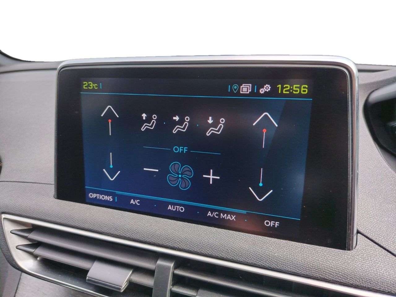 2020 PEUGEOT 3008 2020 PEUGEOT 3008