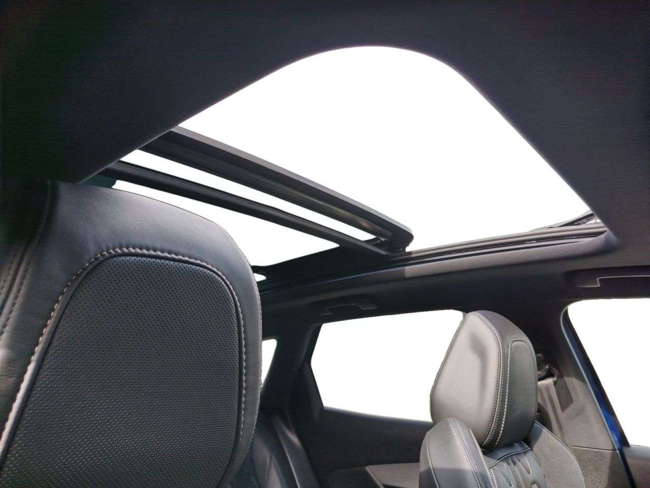 2020 PEUGEOT 3008 2020 PEUGEOT 3008