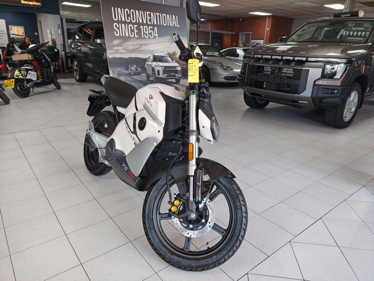 A null VMOTO TS STREET HUNTER STREET HUNTER CALL NOW END OF SEASON SALE PRICES A null VMOTO TS STREET HUNTER STREET HUNTER CALL NOW END OF SEASON SALE PRICES